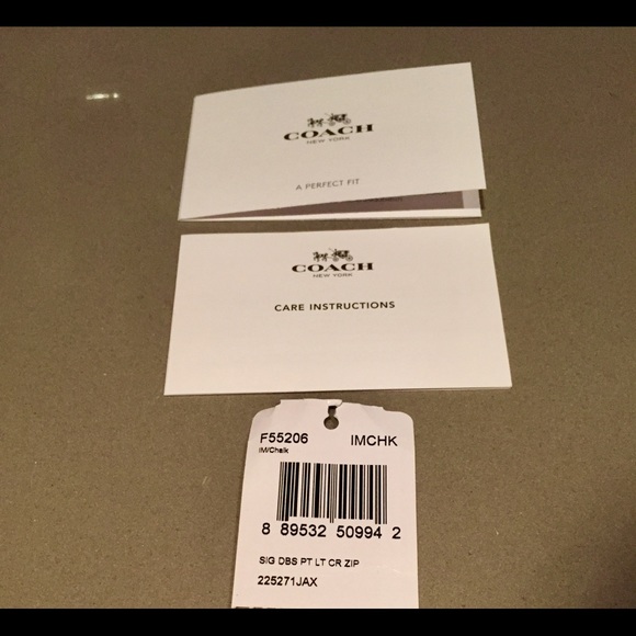 COACH - ACCESSORY WRISTLET - Picture 5 of 6